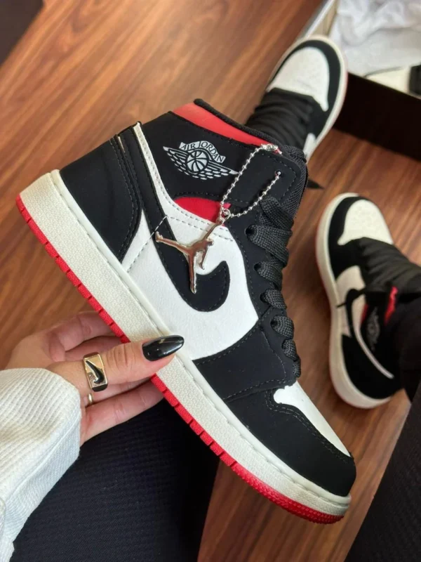 Jordan Chicago Prime Preto - Imagem 4