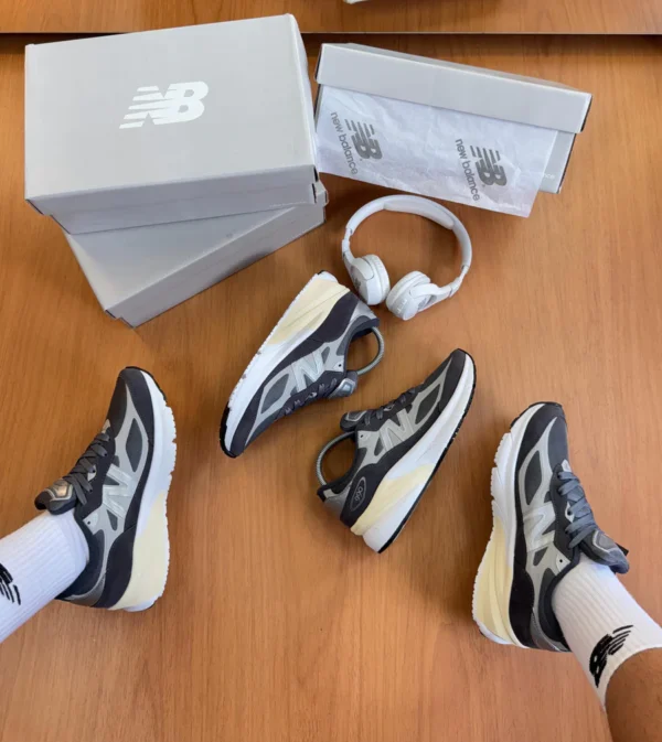 Nb 990 Preto Branco